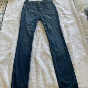 Women’s jeans